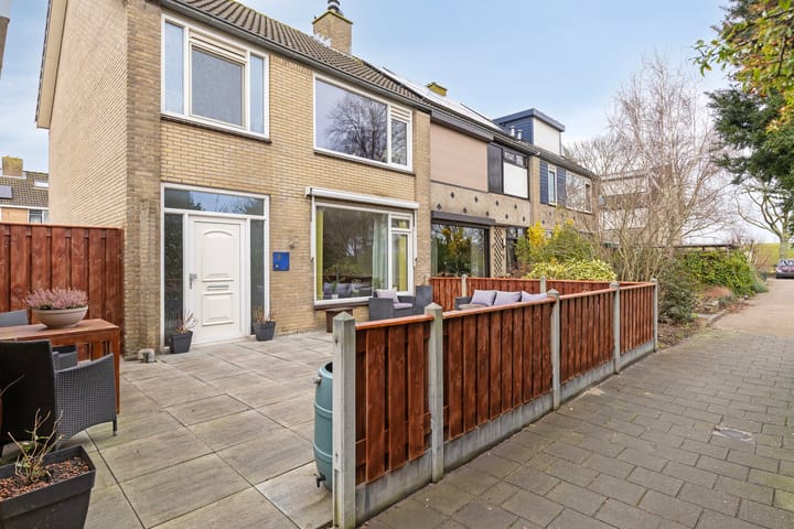 Photo de la maison Prof Gerbrandyplein 8, Geervliet