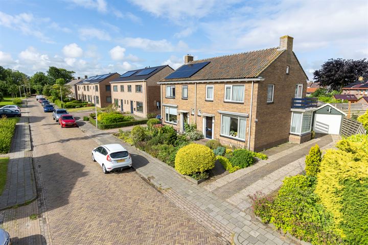 Prof. Heymansstraat 27 dans Ferwert photo