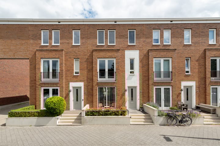 Prof. Jan Bronnerlaan 183 in Utrecht