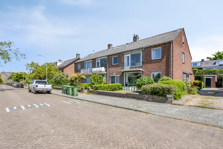 Professor de Langen Wendelsstraat 21 in Nijmegen Foto