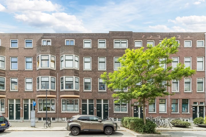 Professor Kamerlingh Onneslaan 135A-2 in Schiedam foto