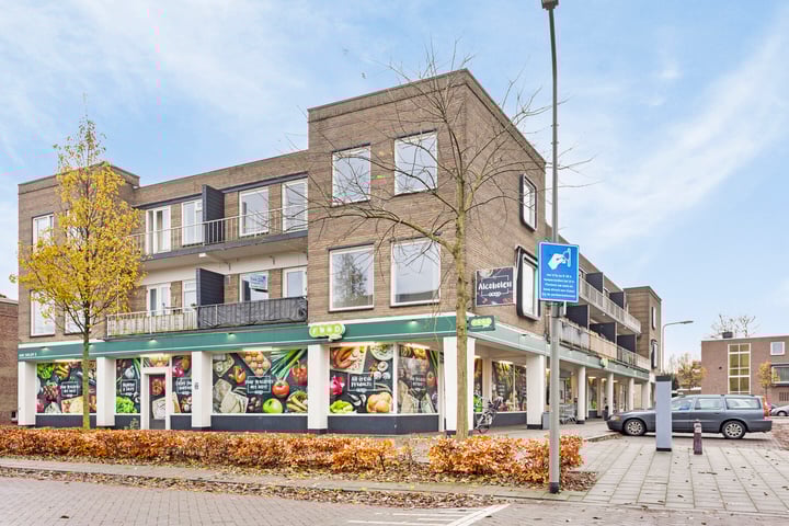 Professor Regoutstraat 19 dans Oss photo