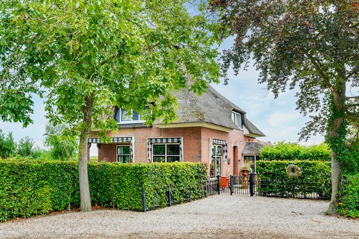 Provincialeweg 37 in Schalkwijk foto