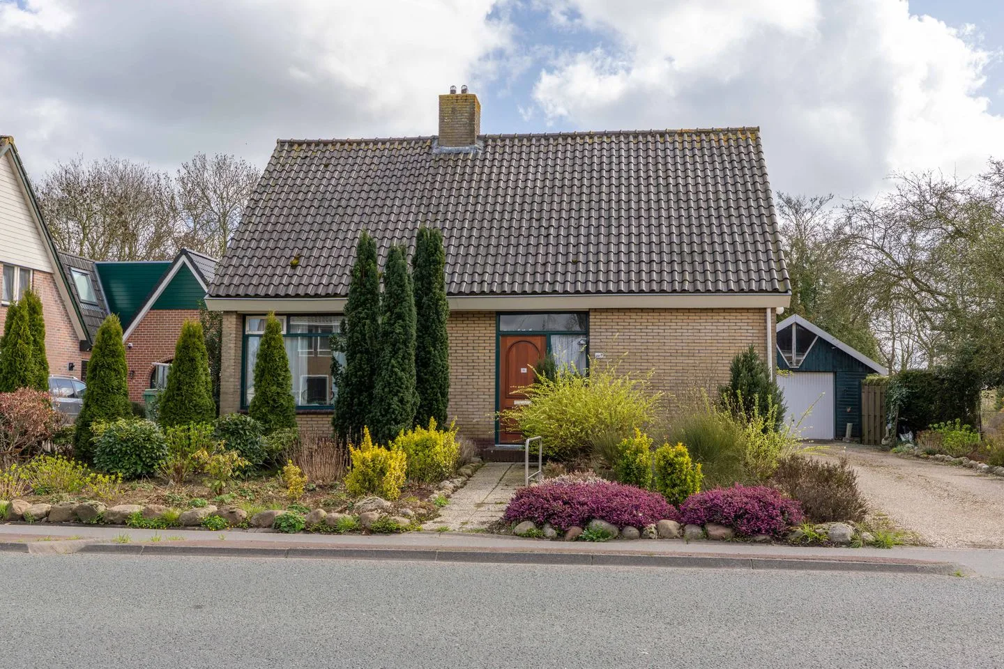 Provincialeweg 40 A in Sebaldeburen