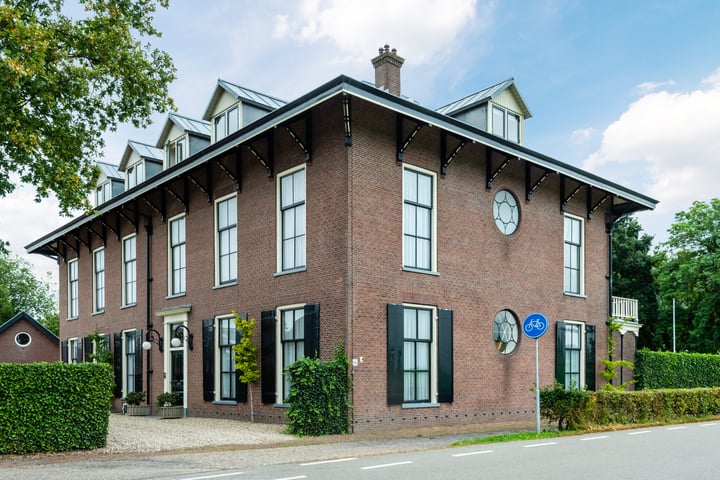 Provincialeweg 69 en Schalkwijk foto