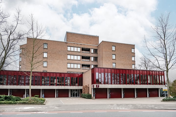 Provinciënlaan 7D-43 in Heemstede photo