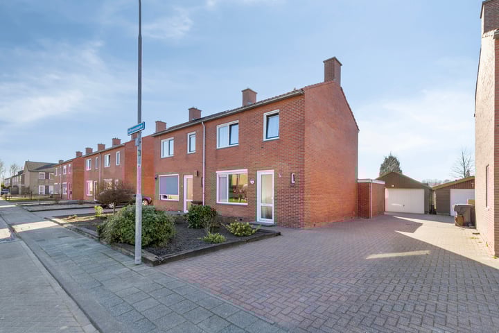 Prunuslaan 12 dans Nieuwolda photo