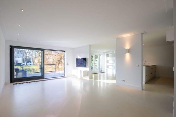 Photo of property Purperreiger 60, Ouderkerk aan de Amstel