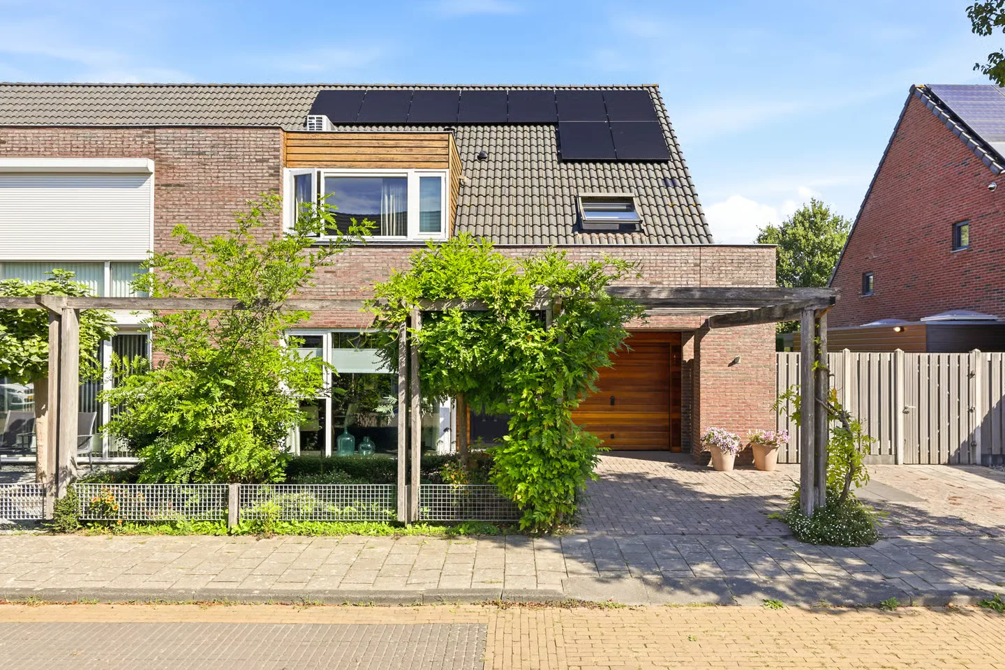 Quarleshavenstraat 19 in Nieuw- en Sint Joosland