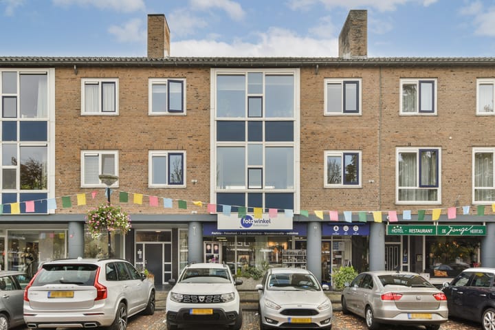 Raadhuisplein 13 en Aalsmeer foto