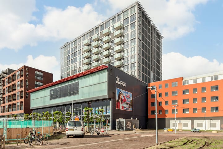 Raadhuisplein 152 in Hoofddorp Foto