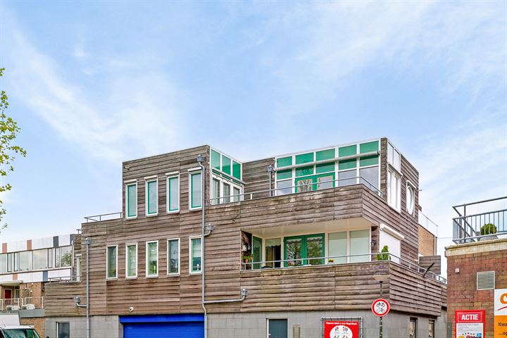 Raadhuisplein 25a en Lekkerkerk foto