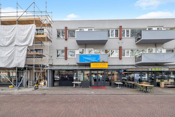 Raadhuisplein 32 in Son en Breugel