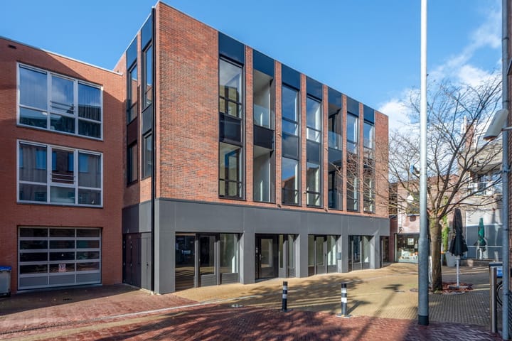 Raadhuisplein 8A in Barneveld Foto