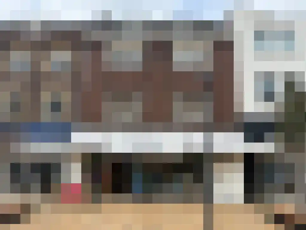 Raadhuisstraat 12 in Geleen