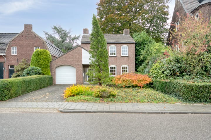 Raadhuisstraat 52a in Urmond photo