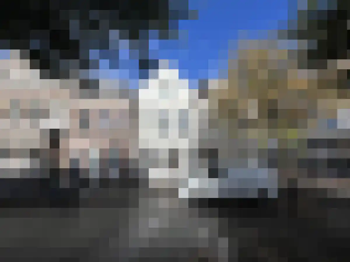 Radesingel 26 in Groningen