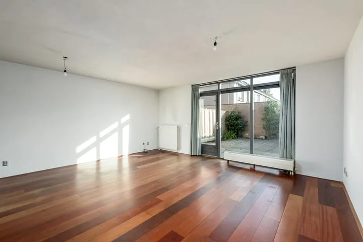 Radio Oranjelaan 21 Almere foto 2
