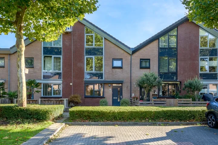 Radio Oranjelaan 21 Almere thumbnail 5