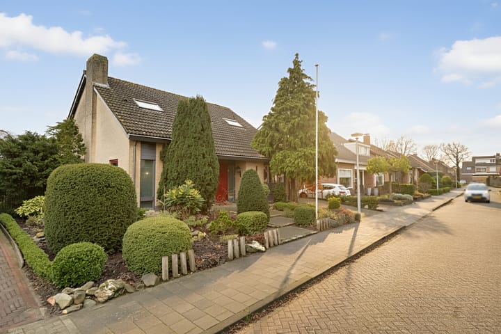 Photo of property Raiffeisenlaan 1A, Wervershoof