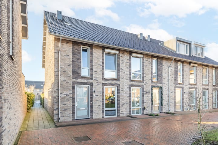 Randestraat 9 in Zwolle foto