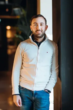 Photo of Randy Madronal