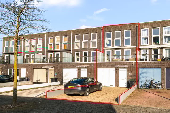 Raoul Wallenbergstraat 35 in Amsterdam photo