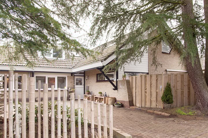 Rasopark 12 dans Hoeven photo