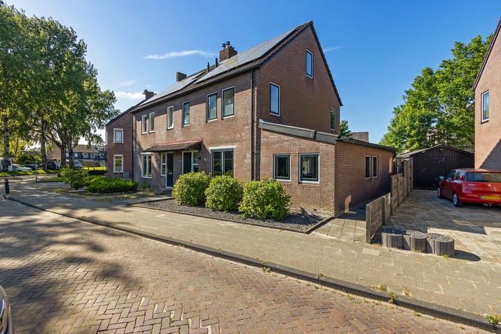 Rattelwacht 12 in Gorredijk foto