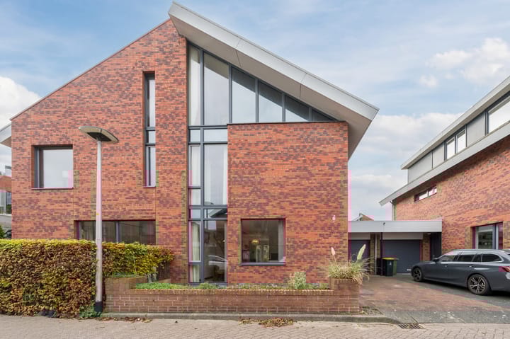 Photo of property Ravellaan 5, Voorhout