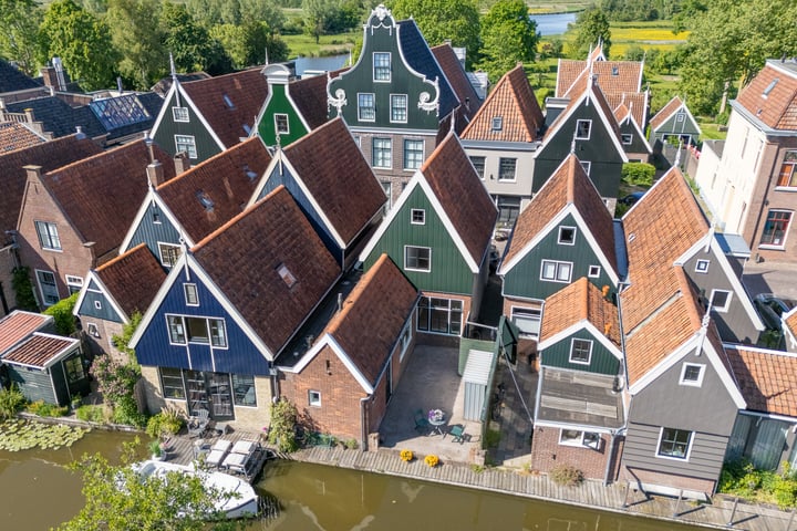 Rechtestraat 59 dans De Rijp photo