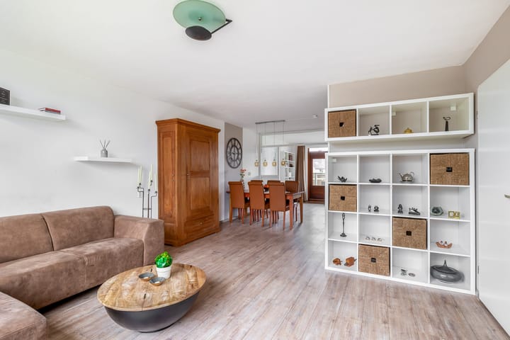 Redelaan 66 in Zoetermeer photo