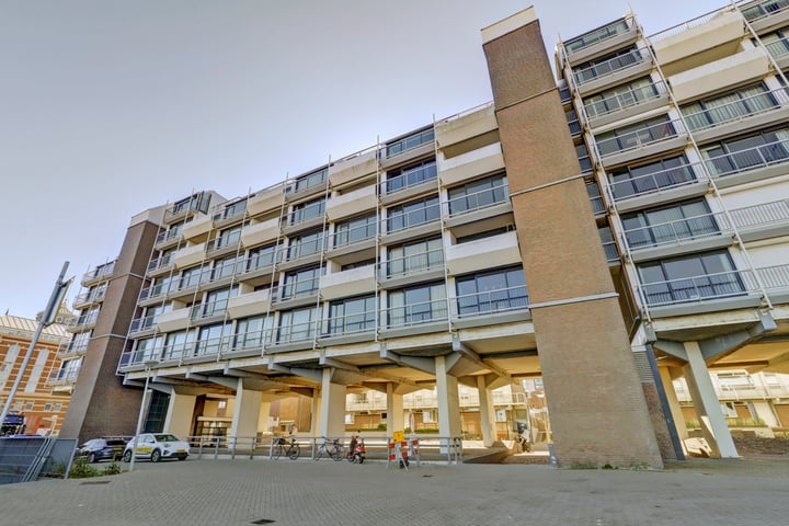 Rederserf 204 in 's-Gravenhage foto