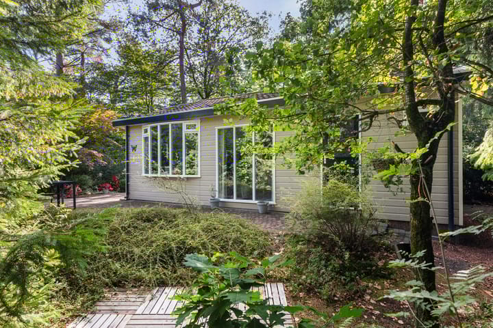 Reeënbergweg 18-34 en Beekbergen foto