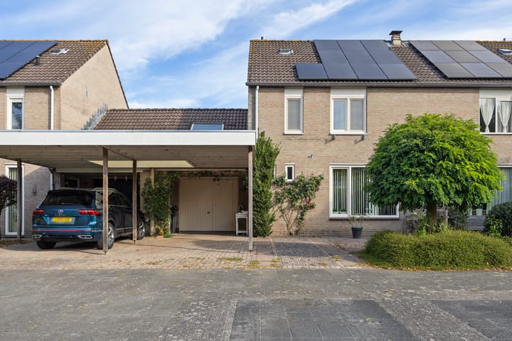 Regent Smitsstraat 17 in Sint-Michielsgestel Foto