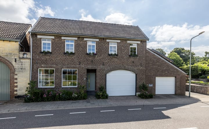 Reijmerstokkerdorpsstraat 127 in Reijmerstok Foto