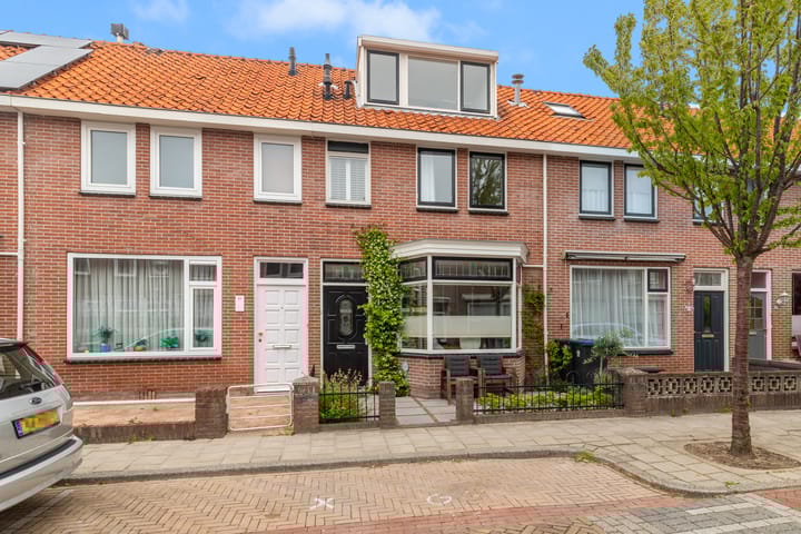 Rekerstraat 13 in Alkmaar photo