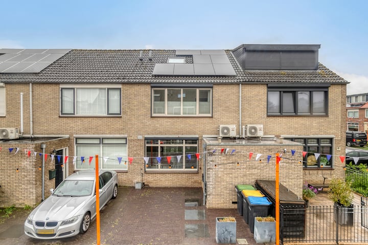 Rembrandt van Rijnstraat 4 in Bunschoten-Spakenburg Foto