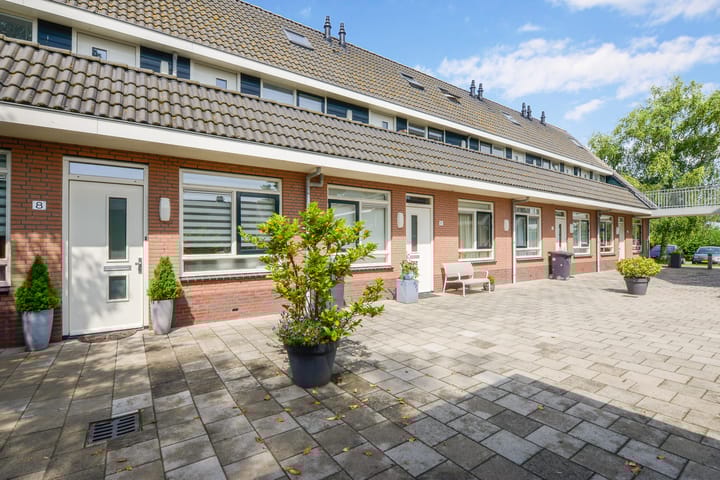 Rembrandthof 16 dans Purmerland photo