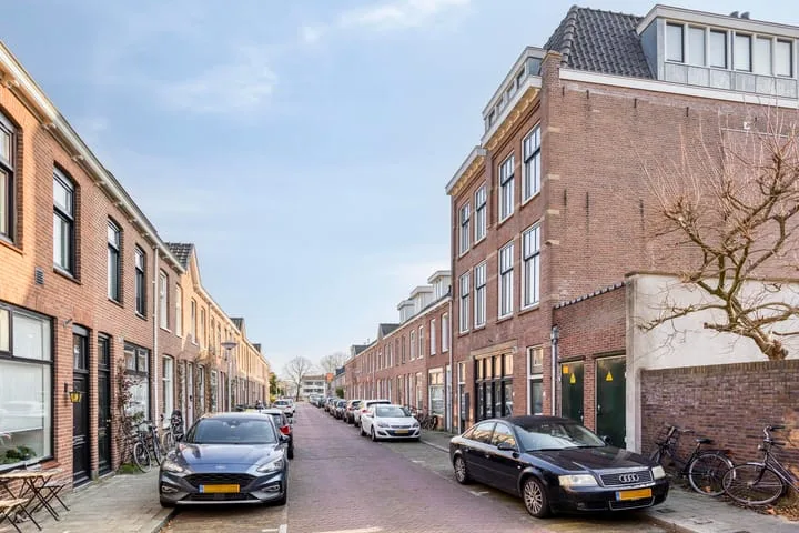 Rembrandtstraat 1 B 3 Delft
