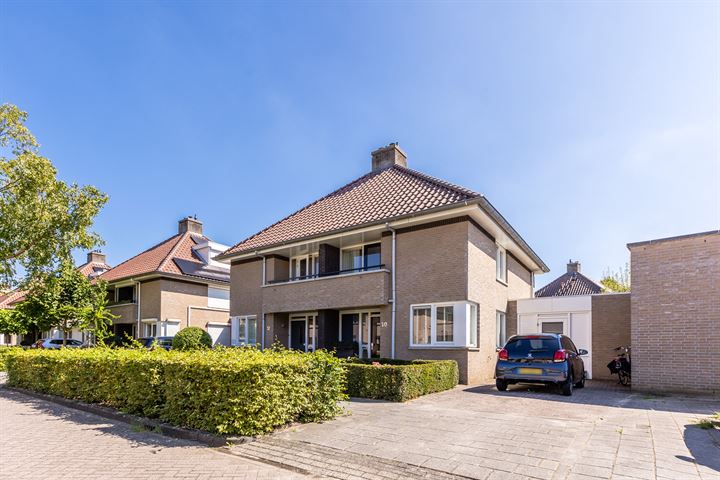 Renata 10 in Oisterwijk Foto