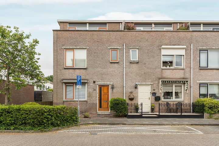 Rendierstraat 22 in Almere photo