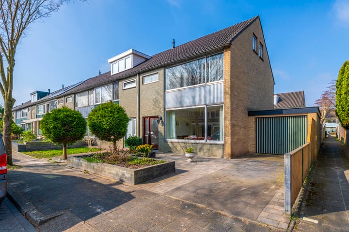 Renesselaan 1 in De Meern Foto