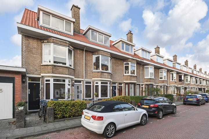 Rhenenstraat 125 in 's-Gravenhage foto