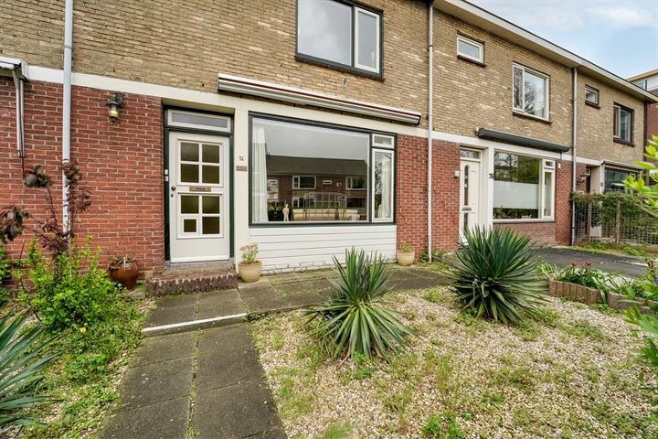 Rhynenburcherlaan 74 in Hazerswoude-Rijndijk photo