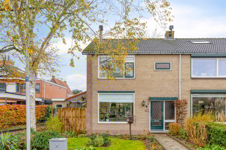 Ridder van Dorpstraat 16 dans Nieuw-Beijerland photo
