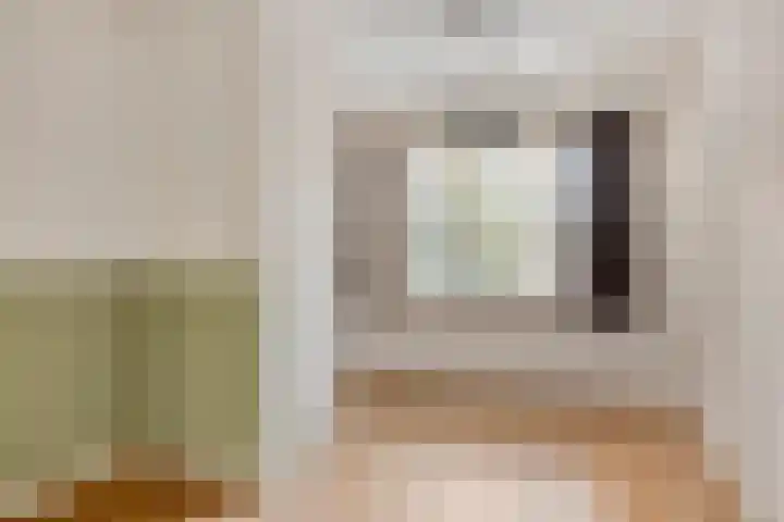 Ridderspoor 10 Zwaag thumbnail 10
