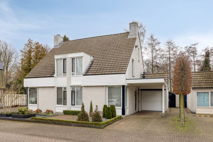 Rietkampen 24 in Beek en Donk