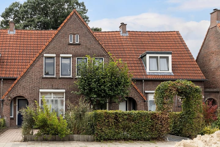 Rietstraat 47 in Almelo foto