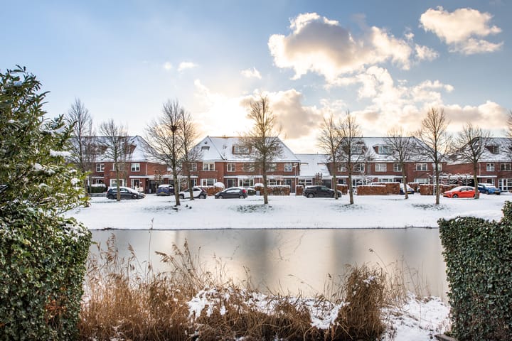 Rigolettosingel 48 dans Nieuw-Vennep photo